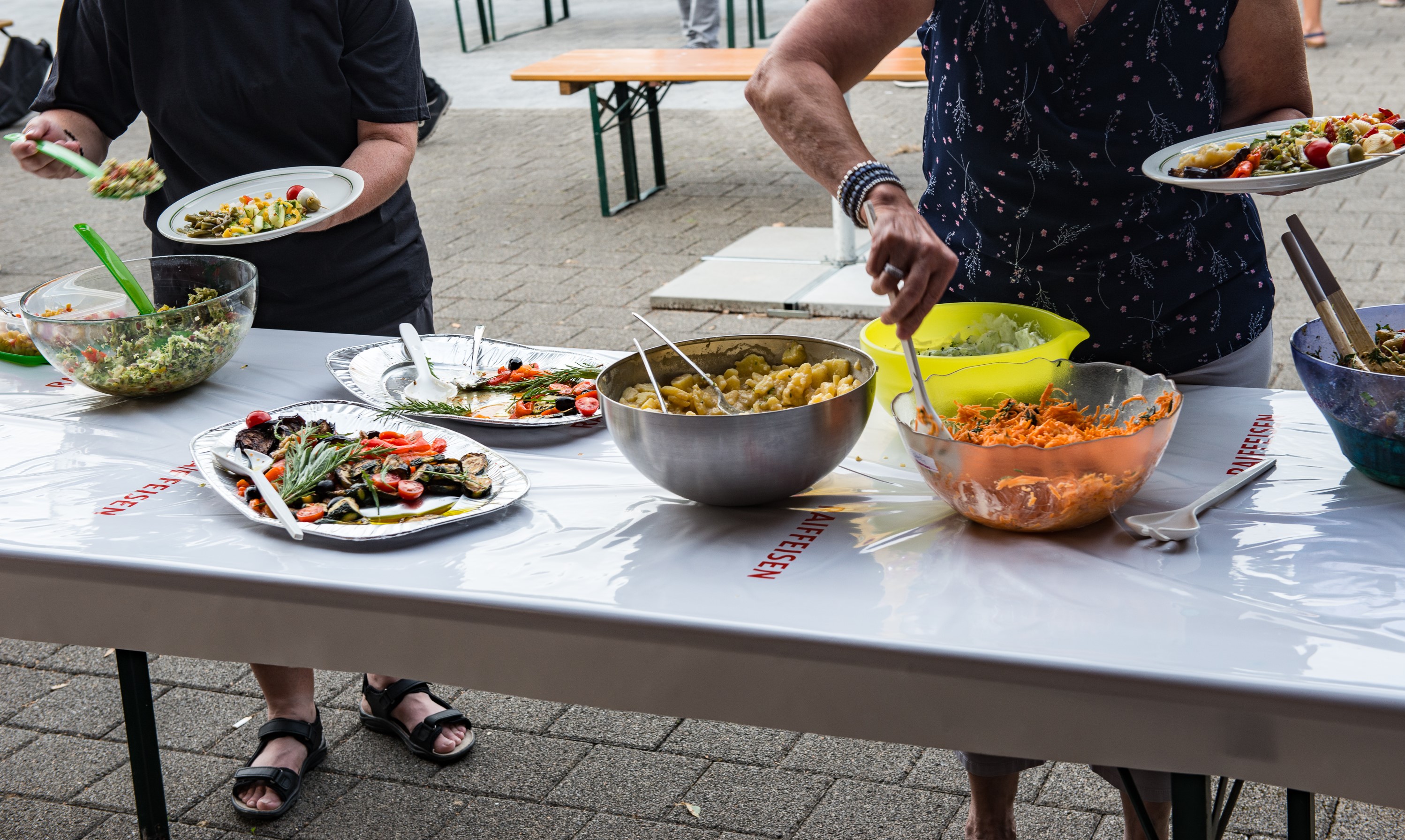 Grillabend auf dem Sportplatz Rheinau in Buchs, 19. August 2020